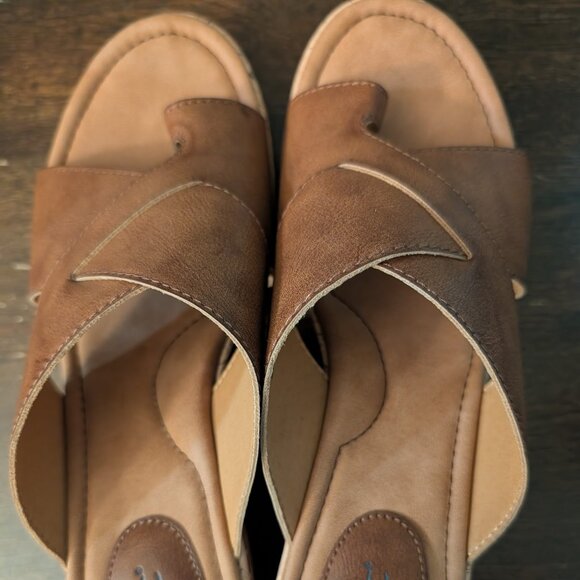 Sandals 11 M b.o.c by Born Tan Summer Slide Wedge Open Tie Shoe Comfort Shoe New - Picture 6 of 6